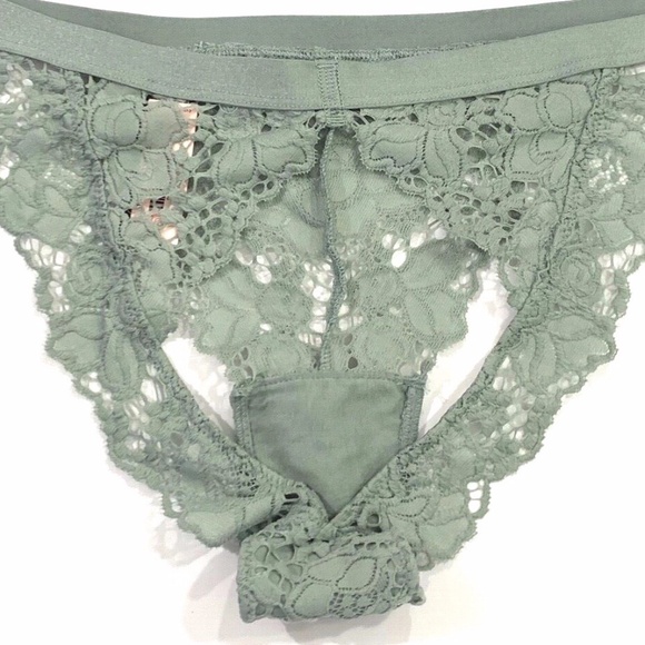 Victorias Secret Very Sexy Peek-A-Boo Open Back Cheekini Panty - Picture 1 of 3